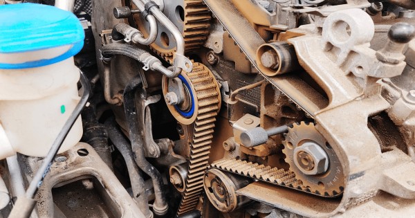 Timing Belt – What is it, When to Replace it, Signs of Bad Timing Belt